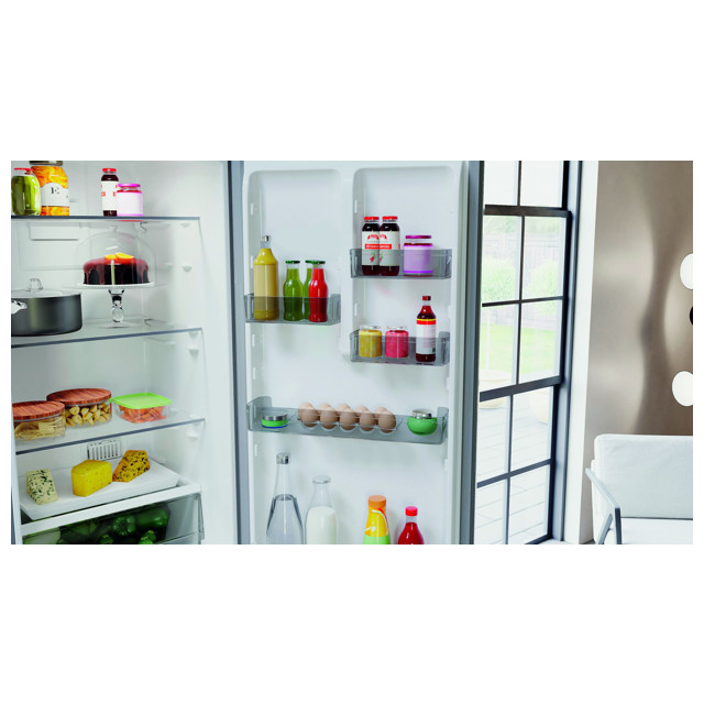 холодильник двухкамерный HOTPOINT-ARISTON HT 5201I S 196х60х64см серебристый