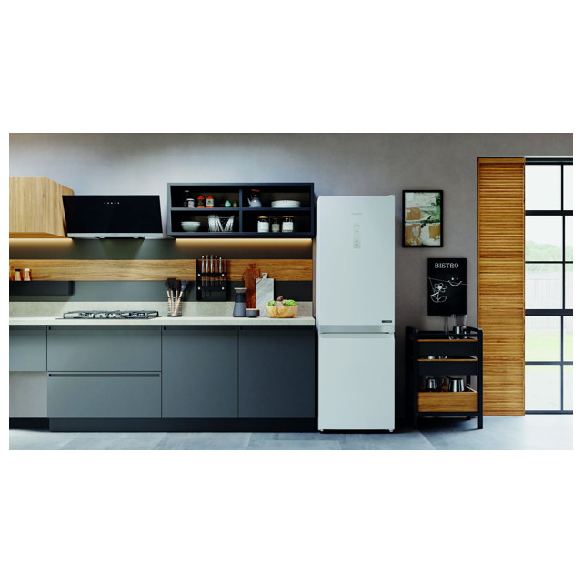 холодильник двухкамерный HOTPOINT-ARISTON HT 5181I W  185х60х62см белый