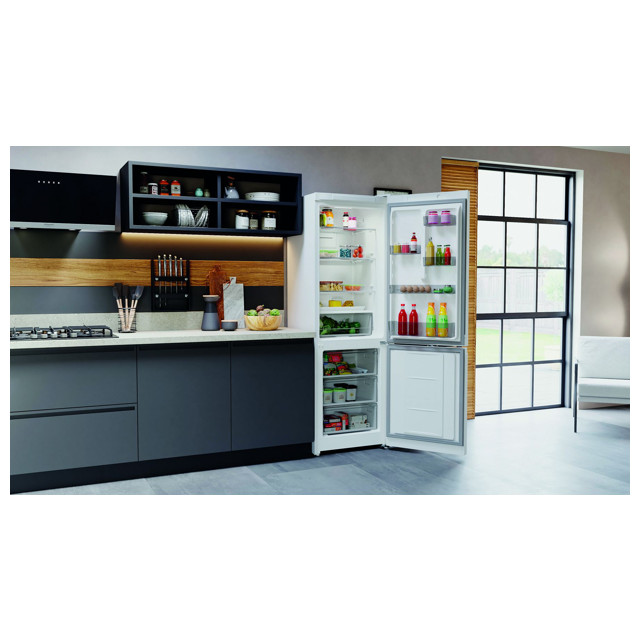 холодильник двухкамерный HOTPOINT-ARISTON HT 5181I W  185х60х62см белый