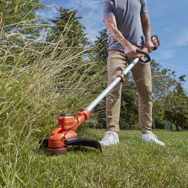 Триммер электрический Black & Decker BCSTA536B-XJ