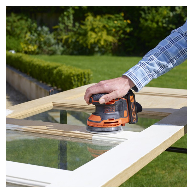 шлифмашина эксцентриковая аккумуляторная BLACK&DECKER BDCROS18N-XJ 18В 125мм без аккумулятора и ЗУ