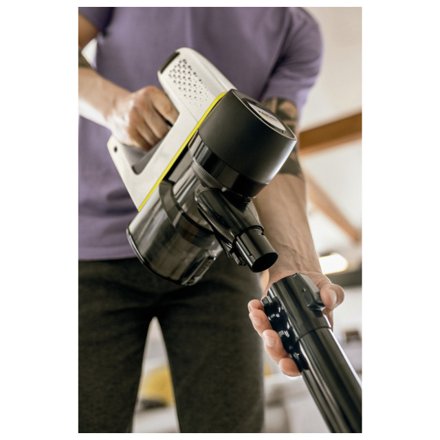 пылесос беспроводной KARCHER VC 4 CORDLESS MYHOME  0,65л черный/белый