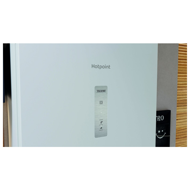 холодильник двухкамерный HOTPOINT-ARISTON HT 5181I W  185х60х62см белый