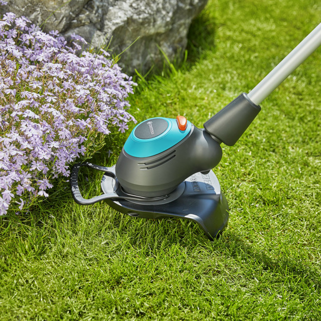 триммер электрический Gardena EasyCut 450/25