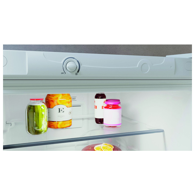 холодильник двухкамерный HOTPOINT-ARISTON HT 4201I W 196х60х62см белый