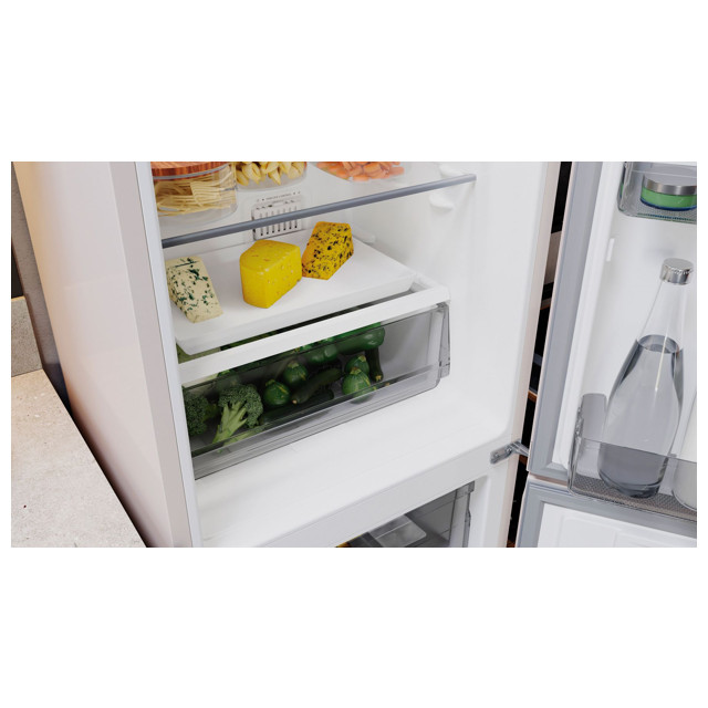 холодильник двухкамерный HOTPOINT-ARISTON HT 4200 M 196x60x64см бежевый