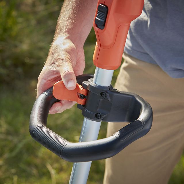 Триммер электрический Black & Decker BCSTA536B-XJ
