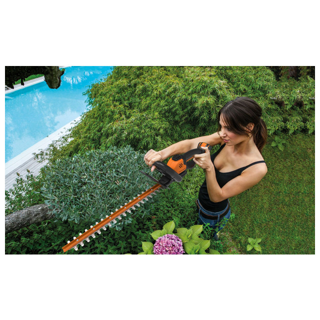 кусторез аккумуляторный WORX WG261E с ЗУ