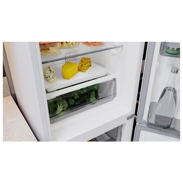 холодильник двухкамерный HOTPOINT-ARISTON HT 4201I W 196х60х62см белый