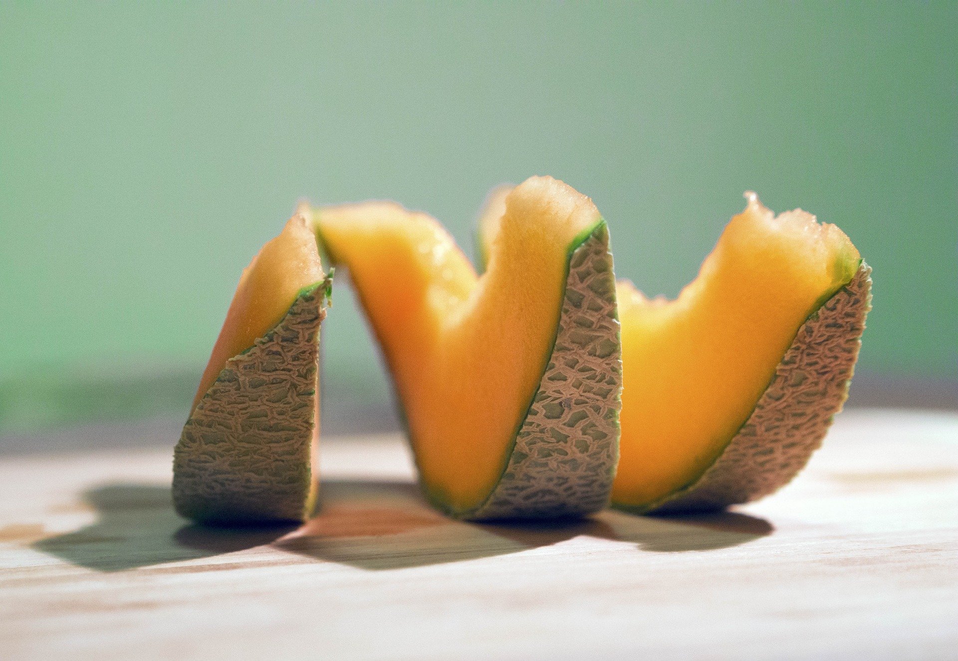 cantaloupe-gb95105b36_1920.jpg